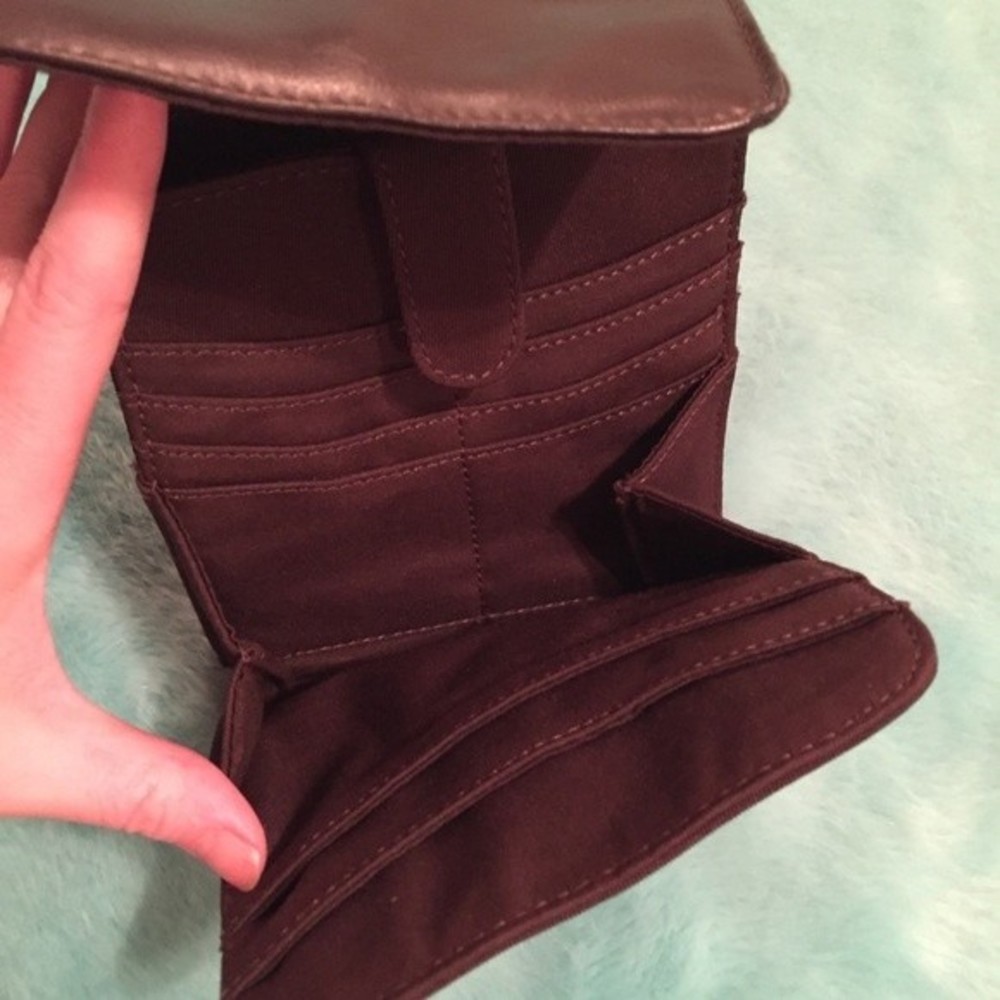 The Limited small brown cross body purse - Picture 4 of 7